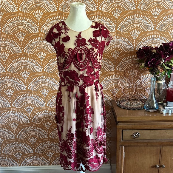 Marchesa Notte Red Mena Dress - Picture 1 of 9
